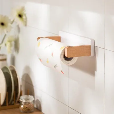 Obrázek produktu pro Držák na kuchyňské utěrky – samolepicí – závěsný – dřevěný – bílý