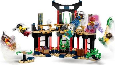 Produktbild von LEGO 71735 NINJAGO Turnier der Elemente Tempel Bauset mit Kampfarena und Figur des Goldenen Ninja Lloyd