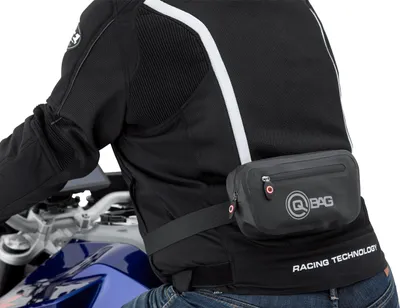 Produktbild von QBag Gürteltasche Wasserdicht Schwarz 1,5L mit Außentasche