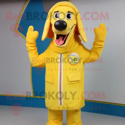 Immagine prodotto di Personaggio del costume della mascotte REDBROKOLY degli hot dog gialli vestito con una giacca a vento e bretelle