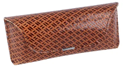 Produktbild von Elegante Brillenetui aus hochwertigem Leder mit silbernem Anhänger