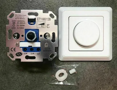 Zdjęcie produktu dla Odpowiedni ściemniacz LED "PrimaLuxe" Żarówki 25-300W, LED 5-100W