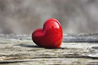 Produktbild von Colourlight - Poster - Heart on Wood