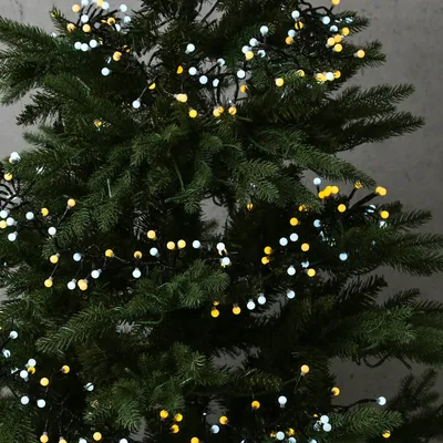 LED Büschellichterkette BERRY - Cluster - 400 warmweiße/kaltweiße opale Kugeln - L: 3,8m - f. Außen