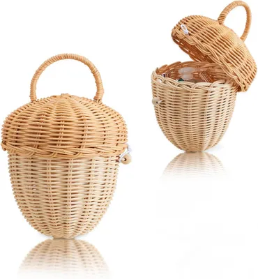 Imagen del producto de Cesta de mimbre, hecha a mano, de tamaño mediano, para uso en exteriores