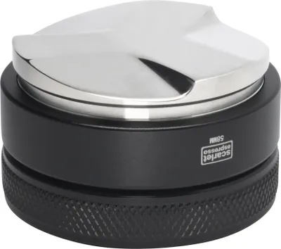 Immagine prodotto di scarlatto espresso | Distributore "Grande TRE", distribuzione uniforme della polvere di caffè nel portafiltro prima del rincalzo, strumento per baristi, regolazione da 5 - 13 mm, dimensioni:58 mm, colore:rosso