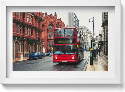 Produktbild von Bus in Birmingham Vereinigtes Königreich– Wandbild mit Rahmen – Gerahmtes Bild  – Wanddekoration – 30x20 cm –  Weiß Rahmen