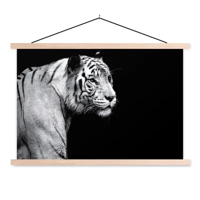 Produktbild von MuchoWow® Textilposter Tierprofil Tiger in schwarz und weiß 60x40 cm mit holzfarbenen Rahmen - Bilder