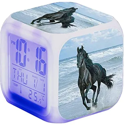 LED-Wecker Pferde-Motiv, digitales Display, Nachtlicht, Alarm