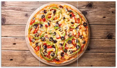 Produktbild von Wallario Herdabdeckplatte aus Glas, Größe 90 x 52 cm 3-teilig, Motiv Italienische Pizza mit Peperoni, Oliven. Paprika und Käse