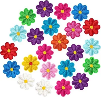 Produktbild von 24 Stück Blumenflicken - Selbstklebende Patches für Kleidung