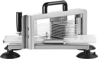 Productafbeelding van Professionele salade- en fruitsnijder - Nauwkeurig snijden. Deze roestvrijstalen machine heeft snijvlakken van 1/4 inch en snijdt moeiteloos tomaten, komkommers en bananen.