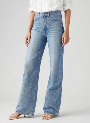 Obrázok produktu pre Dámske džínsy Levi's, model A6081 0020 - Ribcage Wide H223, nie je to rovnaký produkt