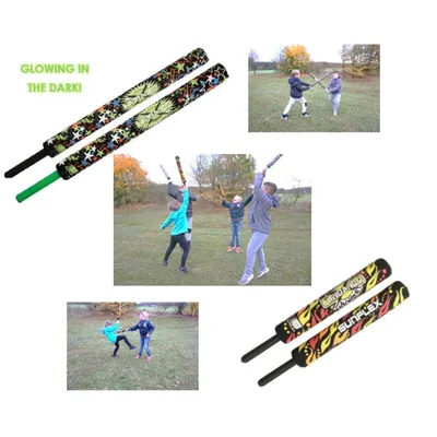 Produktbild von Fandango Striker & Junior Glow im Set Schwerter Outdoorspielzeug Motorikspiel
