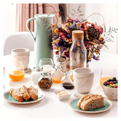 Produktbild von Zuckerdose aus Glas, klassische Zuckerschale mit Deckel und Griff, oval, transparent