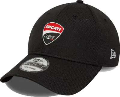 Immagine prodotto di Polo della marca New Era, modello Dashmark Mesh 9forty, colore nero