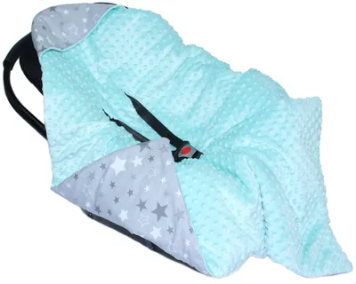 Produktbild von Baby Wende Einschlagdecke MINKY mit Kapuze 90x90 cm Babyschale Decke Zweiseitig 9.EI09