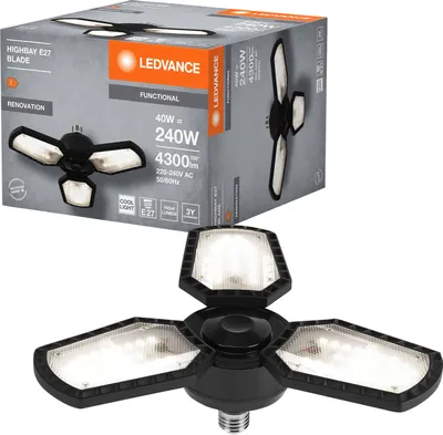 Produktbild von LEDVANCE Highbay Blade Deckenlampe in Schwarz, mit verstellbaren Lichtflügeln, bietet 40W bzw. 4300 lm in 840 neutralweiß mit 4000K. E27 Schraubgewind