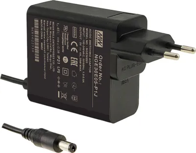 Produktbild von MEANWELL NGE30E09-P1J Steckernetzteil 30W 9V 3,33A  5,5*2,1mm Hohlstecker