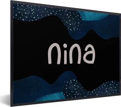 Produktbild von MuchoWow® Gerahmtes Poster Nina - Pastell - Mädchen 80x60 cm - Poster mit Schwarzem Bilderrahmen Wandposter Rahmen Foto Bilder - Schwarzem - Mit Gestell