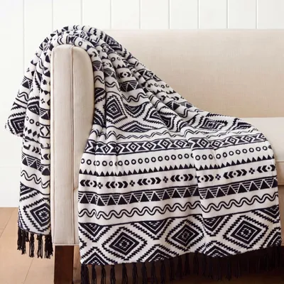 Obrázok produktu pre Boho deky v aztéckom štýle, čierno-biele, s franjami – mikrovlákno, 127 x 152 cm