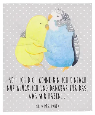Produktbild von Mr. & Mrs. Panda Tagesdecke Wellensittich Liebe - Grau Pastell - Geschenk, Kuscheldecke, Bettdecke, Vögel, Verknallt, Wohndecke, Partner, Paar, Decke, Kunstfelldecke