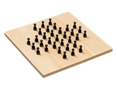 Produktbild von Solitaire Brettspiel aus Holz für 1 Spieler ab 8 Jahren