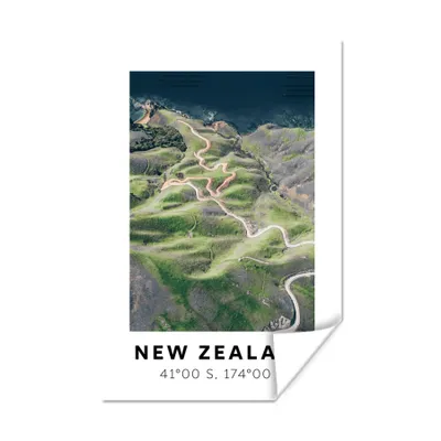 Produktbild von MuchoWow® Poster Neuseeland - Strand - Berge - Grün 40x60 cm - Plakate für die Wand - Poster Babyzimmer