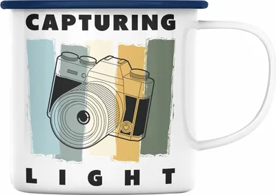 Produktbild von Trendation - Fotograf Emaille Tasse Zubehör Fotografie Geschenk Fotografieren Emaille Emaille Tasse Geschenkideen Lustige Grafik (Blau)