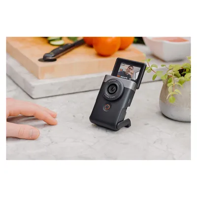 Produktbild von Canon PowerShot V10 Silber Vlogging-Kit, 20 MP, 5472 x 3648 Pixel, CMOS, 4K Ultra HD, Touchscreen, Silber