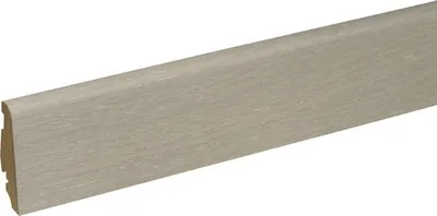 Produktbild von SKANDOR Sockelleiste Eiche weiß FLEI202 SU60L 2400 x 58 x 19 mm