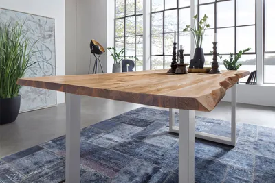 Produktbild von Esstisch Baumkante Akazie eichenfarben 160 x 85 silber NOAH