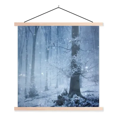 Produktbild von MuchoWow® Textilposter Wald - Winter - Schnee 40x40 cm mit holzfarbenen Rahmen - Posterleiste