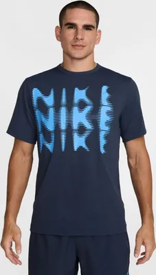 Produktbild von Nike M Nk Df Uv Hyverse Ss Swoosh Thunder Blue/Reflective Silv Thunder Blue/Reflective Silv S