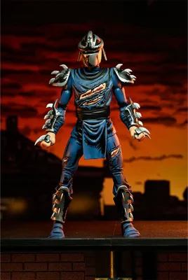 Zdjęcie produktu dla NECA Teenage Mutant Ninja Turtles (Mirage Comics) Actionfigur Battle Damaged Shredder 18 cm