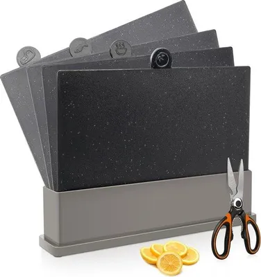 Image de Planches à découper en plastique, lot de 4, avec poignée et support, sans BPA, lavables au lave-vaisselle, résistantes, antidérapantes