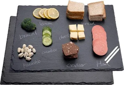 Produktbild von Famanu Servierplatten Set von 2 - Servierplatte aus Schiefer 40 x 30 cm mit Kreidestift - Schieferplatte für Käse, Tapas, Buffet, schwarz