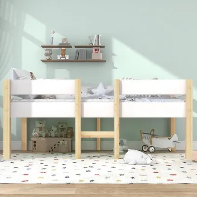 Produktbild von Kinderspiel- und Schlafbett mit Sturzschutz, skandinavisches Design aus Massivholz, stabil und sicher, Leiter, 90x200 cm, weiß und Eiche