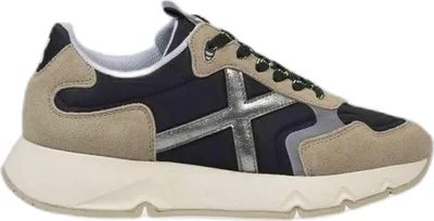Imagen del producto de Zapatillas Munich modelo 4191002, color negro, talla 41