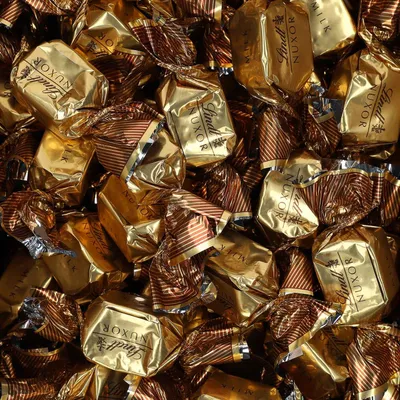 Produktbild von Lindt Nuxor Milch 3kg