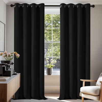 Produktbild von Ösenvorhang blickdicht Thermogardine Kälteschutz 2er Set 229x117 cm Schwarz