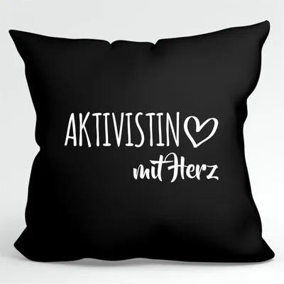 Produktbild von Huuraa Kissen Aktivistin mit Herz 40x40cm mit Füllung Black Baumwolle Dekokissen Geschenkidee