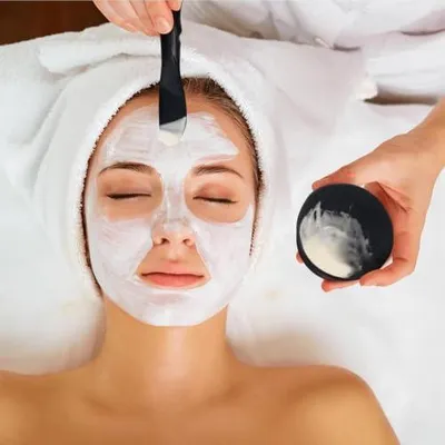 Image de Récipients en silicone pour cosmétiques avec spatule mélangeuse | Outil de mélange pour les soins de la peau, idéal pour une utilisation à domicile, dans les salons de beauté et les salons de coiffure, pour les femmes et les hommes