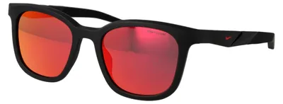 Productafbeelding van NIKE SUNGLASSES Zonnebrillen IW5865X 52010