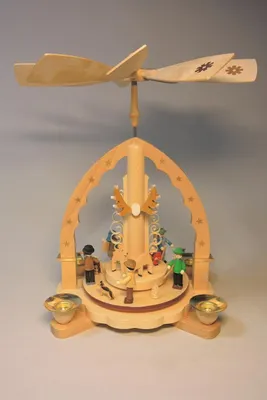 Immagine prodotto di Piramidi di legno da tavolo, colorate, ideali per l'uso all'aperto, alte 27 cm, NUOVE