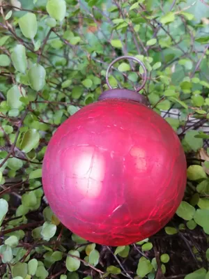 Produktbild von Christbaumkugel Crackle, antik rot