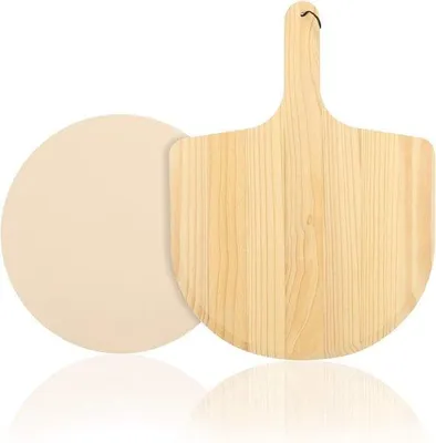 Zdjęcie produktu dla Kamień do pizzy 33 cm, żaroodporny, z drewnianą rączką, do pieczenia w piekarniku lub na grillu