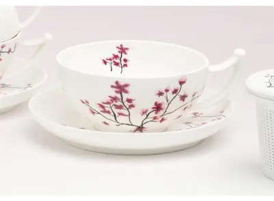 Produktbild von Tasse mit Untertasse CHERRY BLOSSOM Kirschblüten Porzellan 350ml TeaLogic