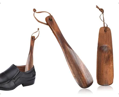 Productafbeelding van 2 stuks houten schoenlepels met ophangoog, 15,5 cm en 19 cm