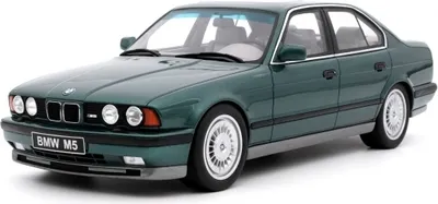 Produktbild von Ottomobile 968 BMW M5 E34 Cecotto 1991 dunkelgrün 1:18